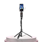 O Kit Engaja Pro - Bronze combina suporte inovador com rastreamento facial e tripé portátil para criadores em ascensão. Aprimore sua produção digital com facilidade e inovação.