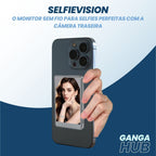 Use a câmera traseira para selfies perfeitas com o SelfieVision! O monitor magnético sem fio que espelha a tela do seu celular. Para vlogs e fotos em HD.