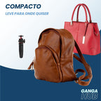 O Tripé para Teleprompter da Ganga Hub é ajustável de 15cm a 27cm, oferecendo suporte estável para suas gravações. Ideal para mesas, é compacto e versátil, sendo perfeito para profissionais que buscam um equipamento confiável para vídeos, webinars e vlogs. Garanta apresentações impecáveis e eleve a qualidade de suas transmissões com o suporte da Ganga Hub.