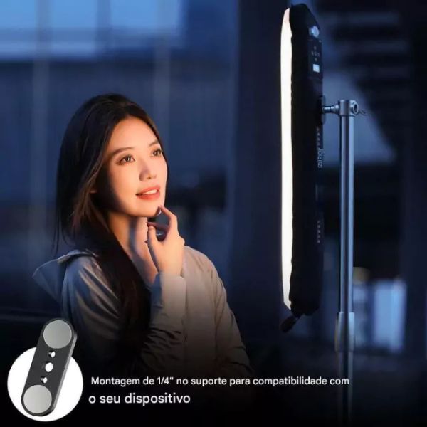 Descubra o Ulanzi ColorBlaze, o tubo de iluminação LED magnético perfeito para fotógrafos profissionais e criadores de conteúdo que buscam inovação em iluminação bicolor. Este tubo de iluminação portátil oferece uma versatilidade incrível, permitindo um ajuste preciso da temperatura de cor de 2700K a 6500K, ajudando na criação da atmosfera perfeita para cada cena, seja em fotografia de estúdio ou filmagens ao ar livre.